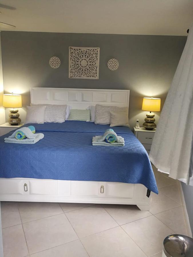 Lantana Barbados Condos Saint James Exteriér fotografie